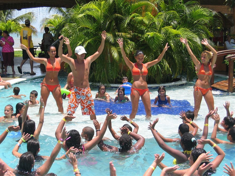 Hotel Palma Real Sambo Creek Bagian luar foto