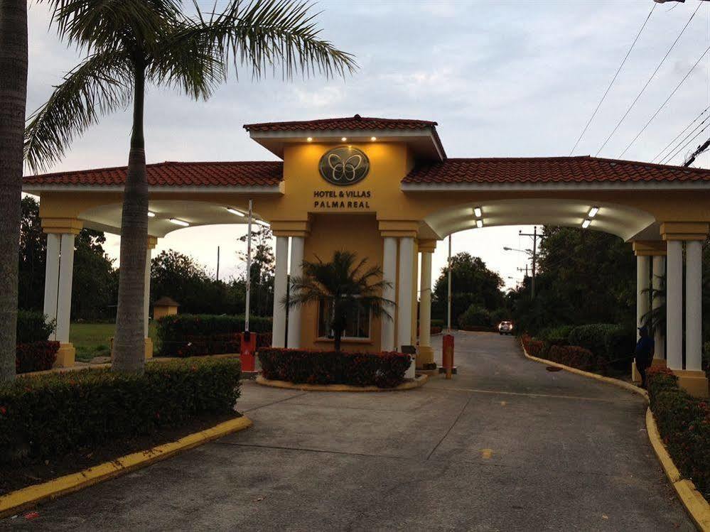 Hotel Palma Real Sambo Creek Bagian luar foto